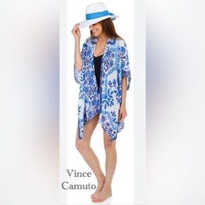NEW Vince Camuto Ruana Top One Size perfect Cover Up or Light Layer nwot
